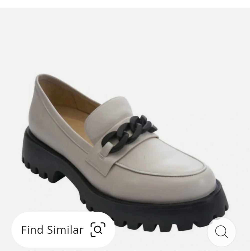 Vaneli Cream and Black Patent Leather Loafers‎